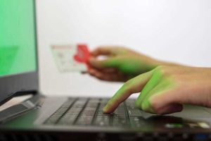 How Bitcoin Payments Sustain Online Gaming Amid Canada Postal Workers Strike